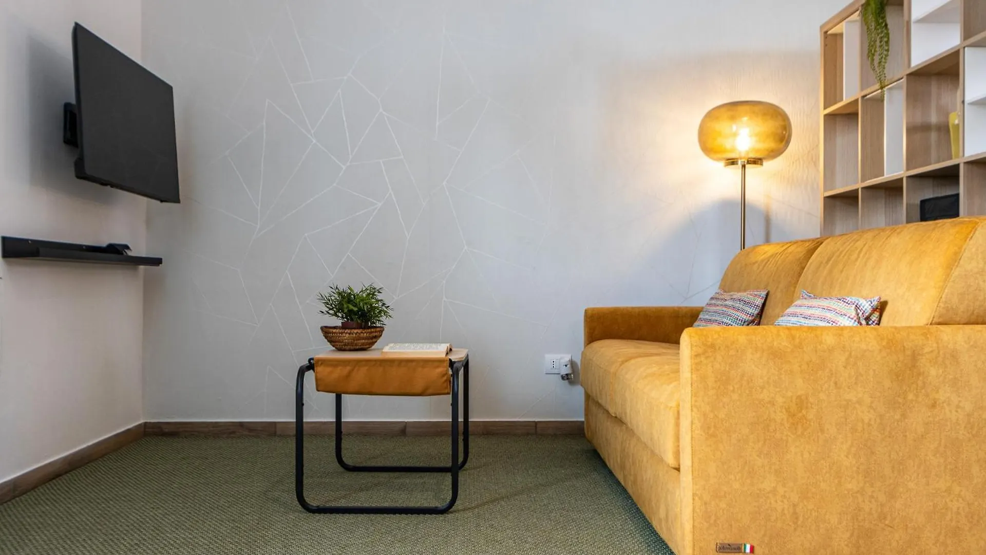 Casa Bebe With Garden Near Hospital And F1 Monza Lejlighed Lissone 0*,  Italien