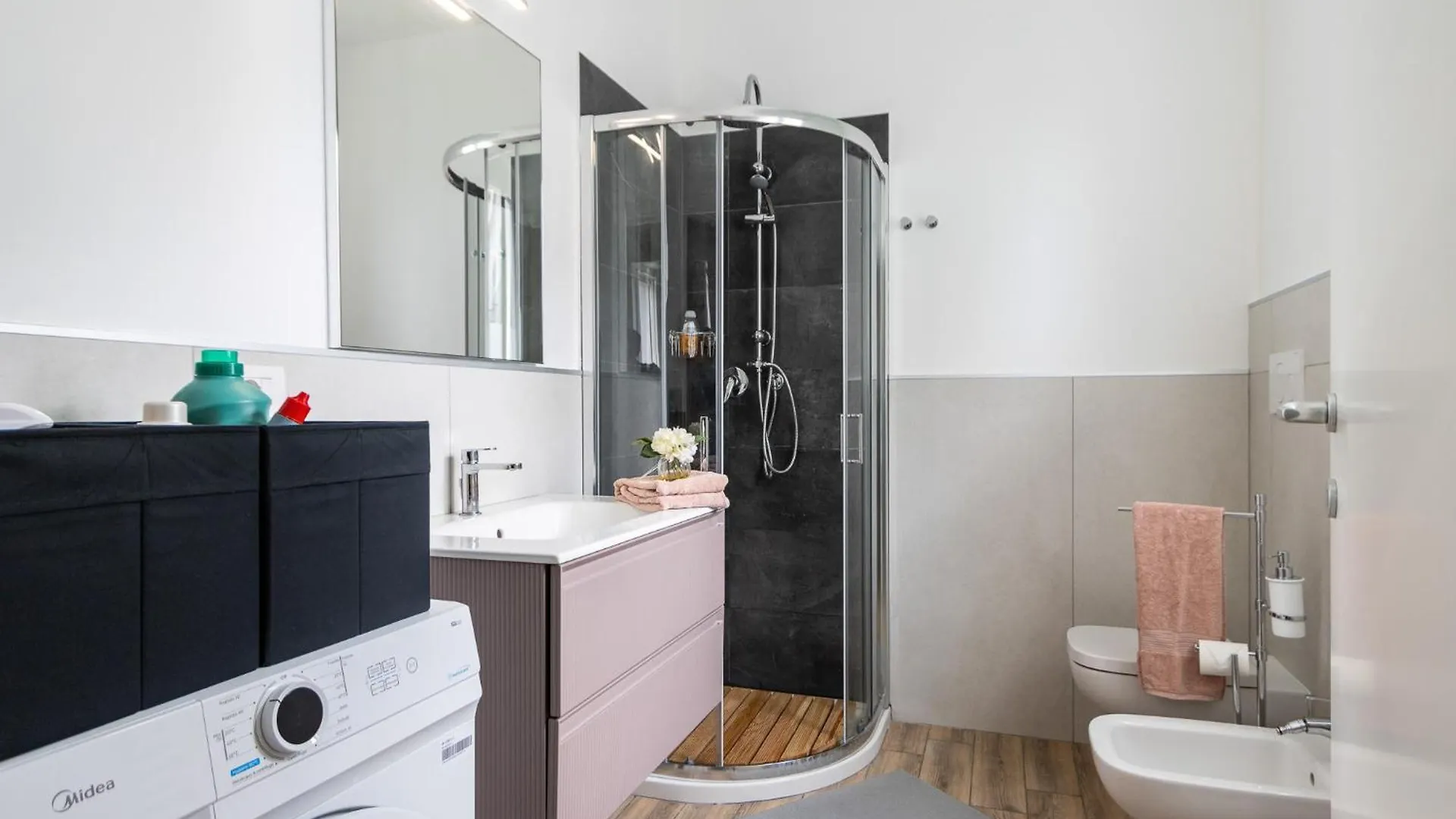 Casa Bebe With Garden Near Hospital And F1 Monza Lejlighed Lissone